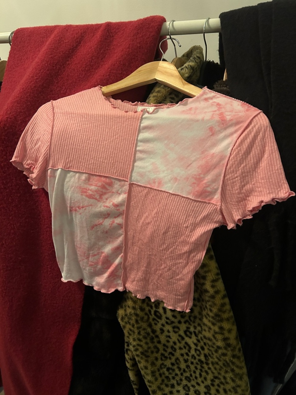 Pink Patchwork Ribbed Crop Top - Women's Casual Tee